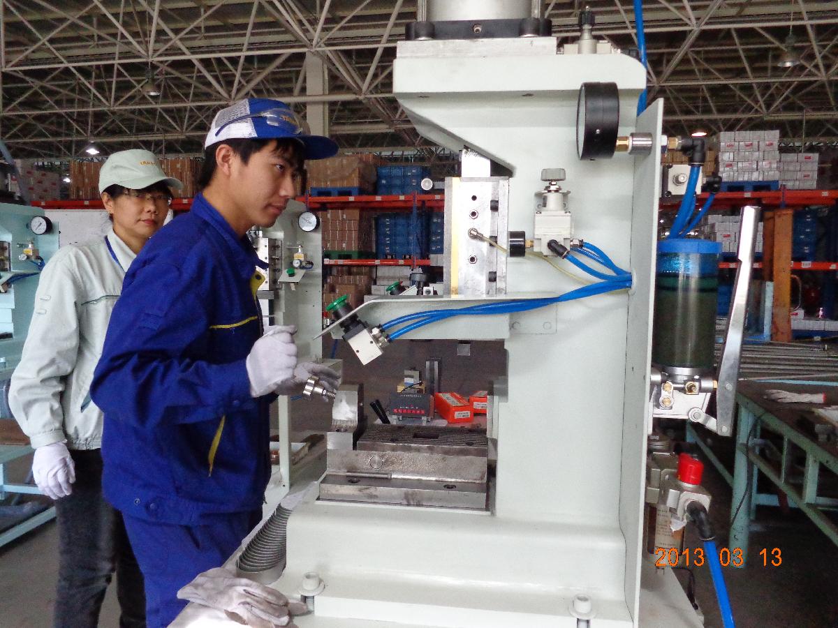 TCY與大柴移交檢測(cè)設(shè)備成功